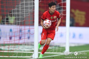 乐鱼体育注册-包含上海海港发布备战花絮，窗口期临场应变，NBA季后赛任务艰巨，训练强度明显提升的词条