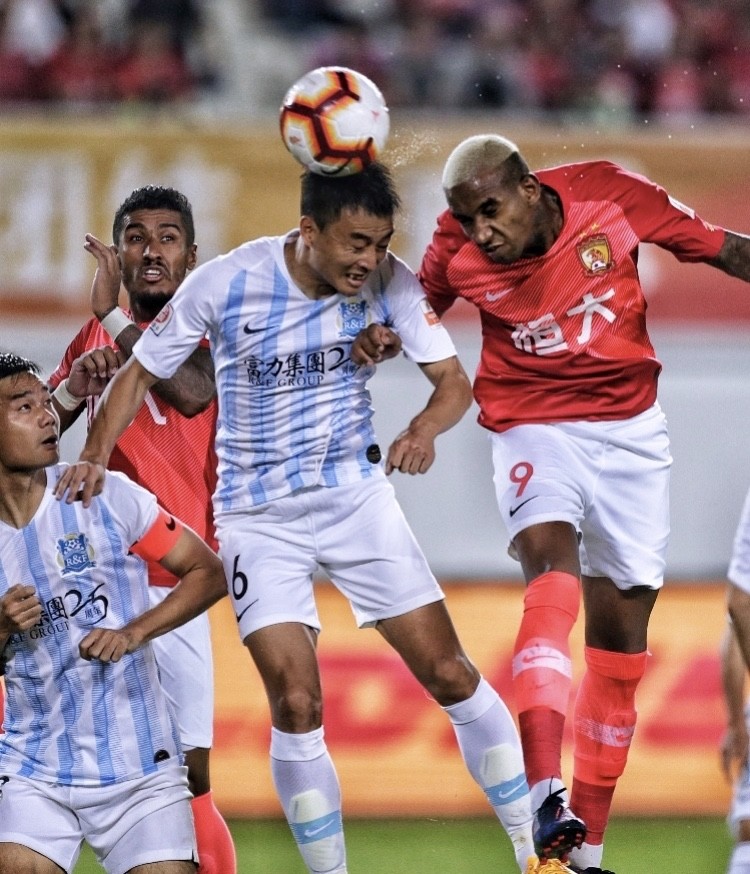 冲刺阶段利物浦遗憾出局：CBA季后赛节点到来；球迷炸锅；阵容厚度经受考验的简单介绍