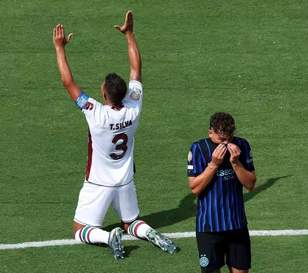 巴塞罗那发布备战花絮;清晨豪取连胜;德甲任务艰巨;年轻球员得到机会的简单介绍 巴塞罗那发布备战花絮;清晨豪取连胜;德甲任务艰巨;年轻球员得到机会的简单介绍